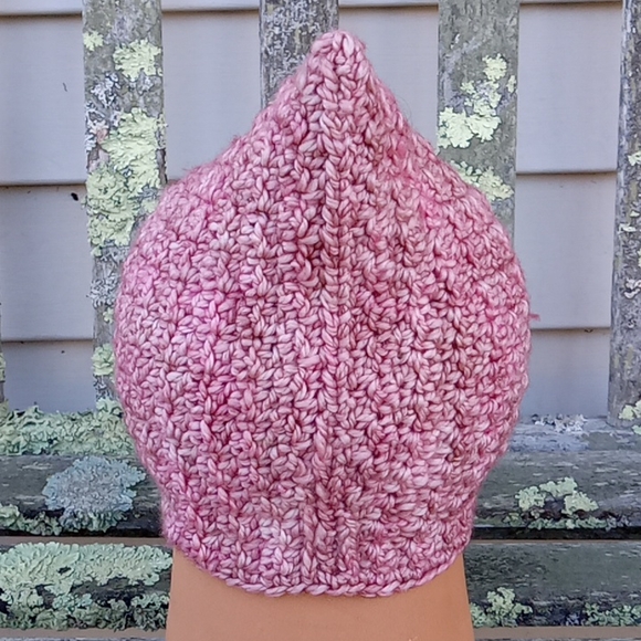 Hand Crafted Hand Crochet Retro 60s Pink Pixie Baby Hat 3-6M - Picture 7 of 9